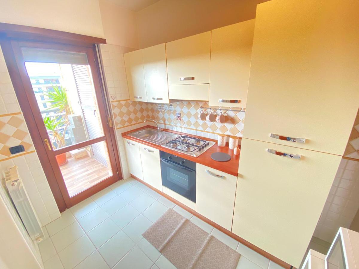 Casa Relax Con Terrazza Panoramica Lejlighed Fiumicino Eksteriør billede