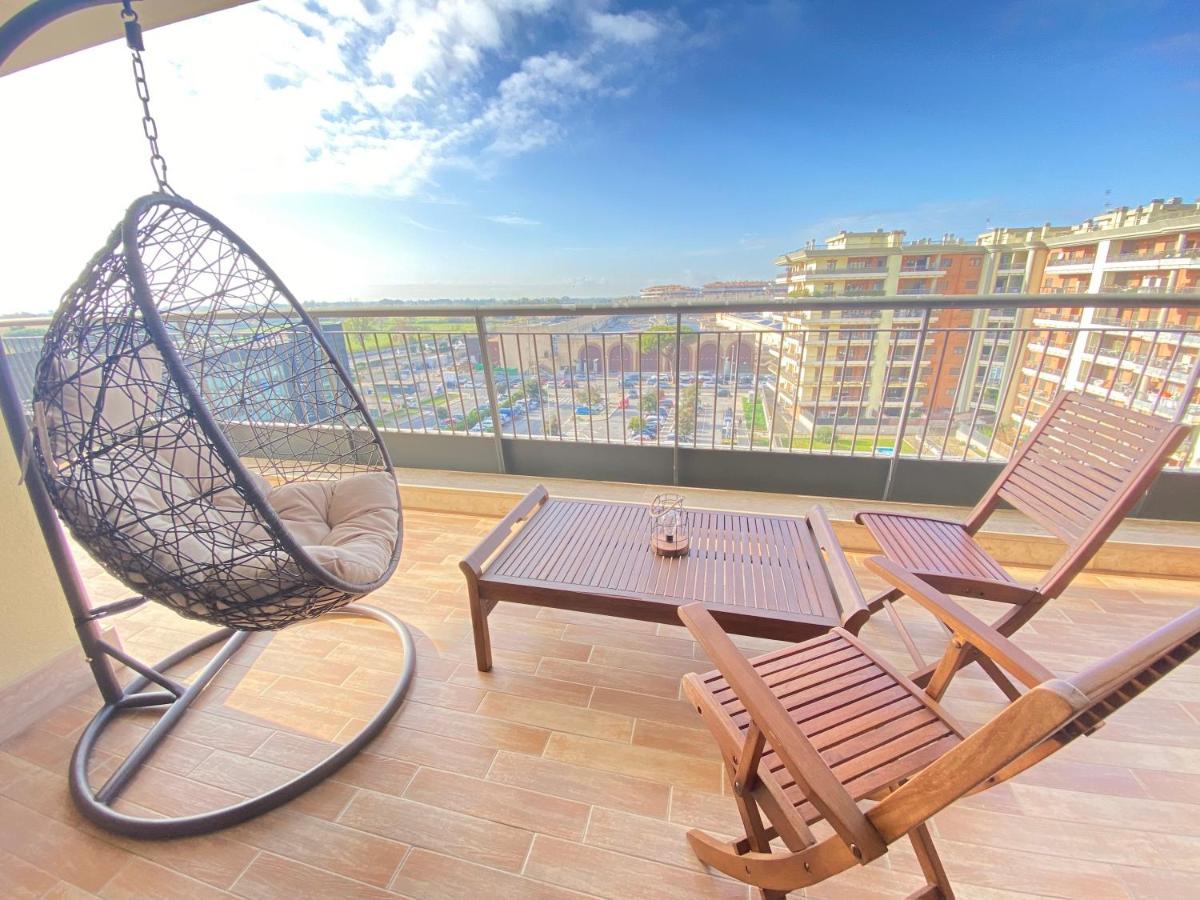 Casa Relax Con Terrazza Panoramica Lejlighed Fiumicino Eksteriør billede