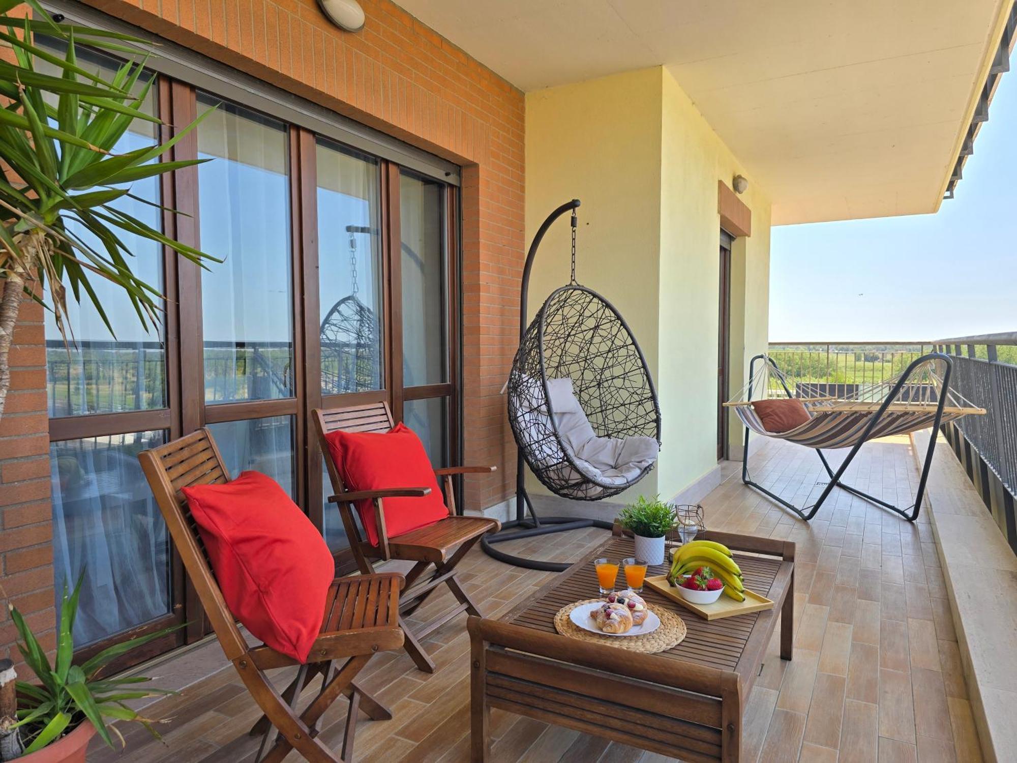 Casa Relax Con Terrazza Panoramica Lejlighed Fiumicino Eksteriør billede