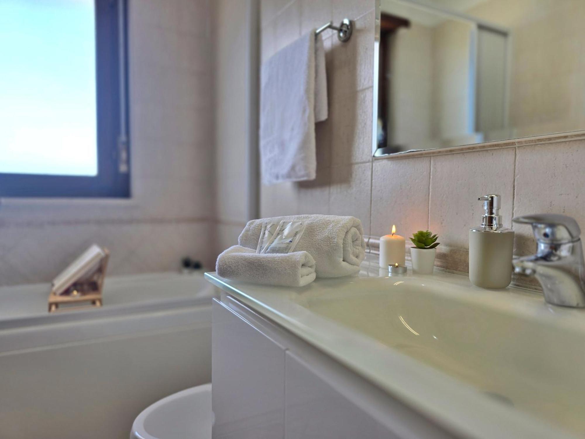 Casa Relax Con Terrazza Panoramica Lejlighed Fiumicino Eksteriør billede